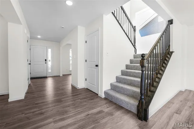 $443,366 | 242 Noser Drive, Florissant, MO 63031