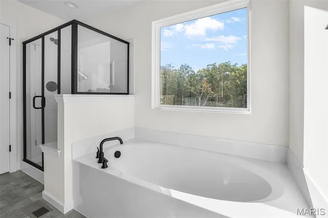 $443,366 | 242 Noser Drive, Florissant, MO 63031