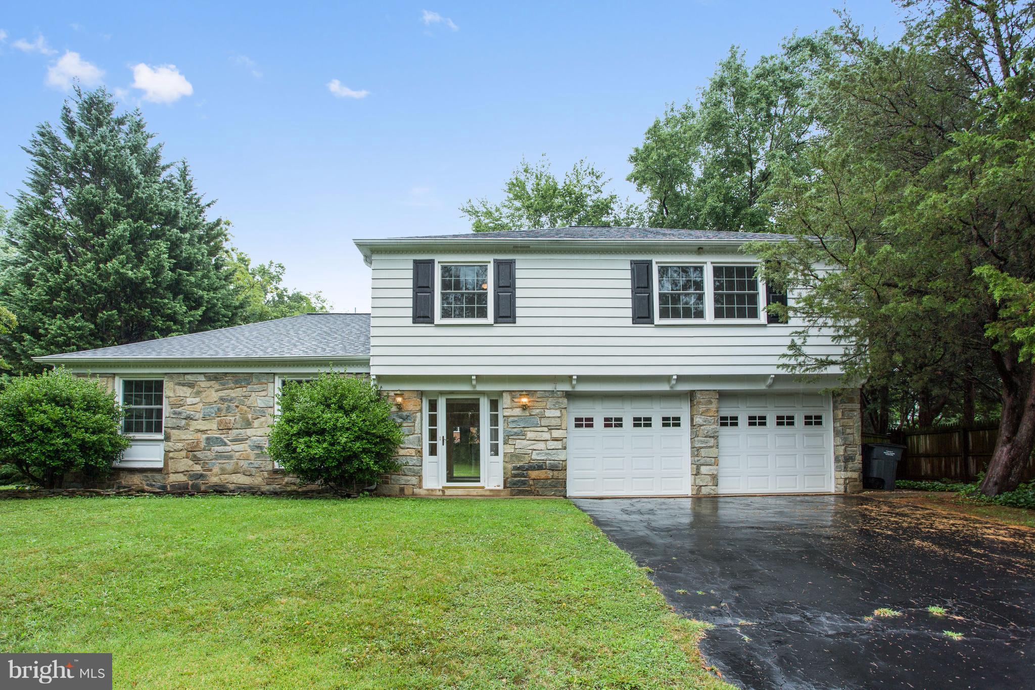 7617 Range Road Alexandria, VA 22306 - Photo 1 of 29 Exterior (Front)