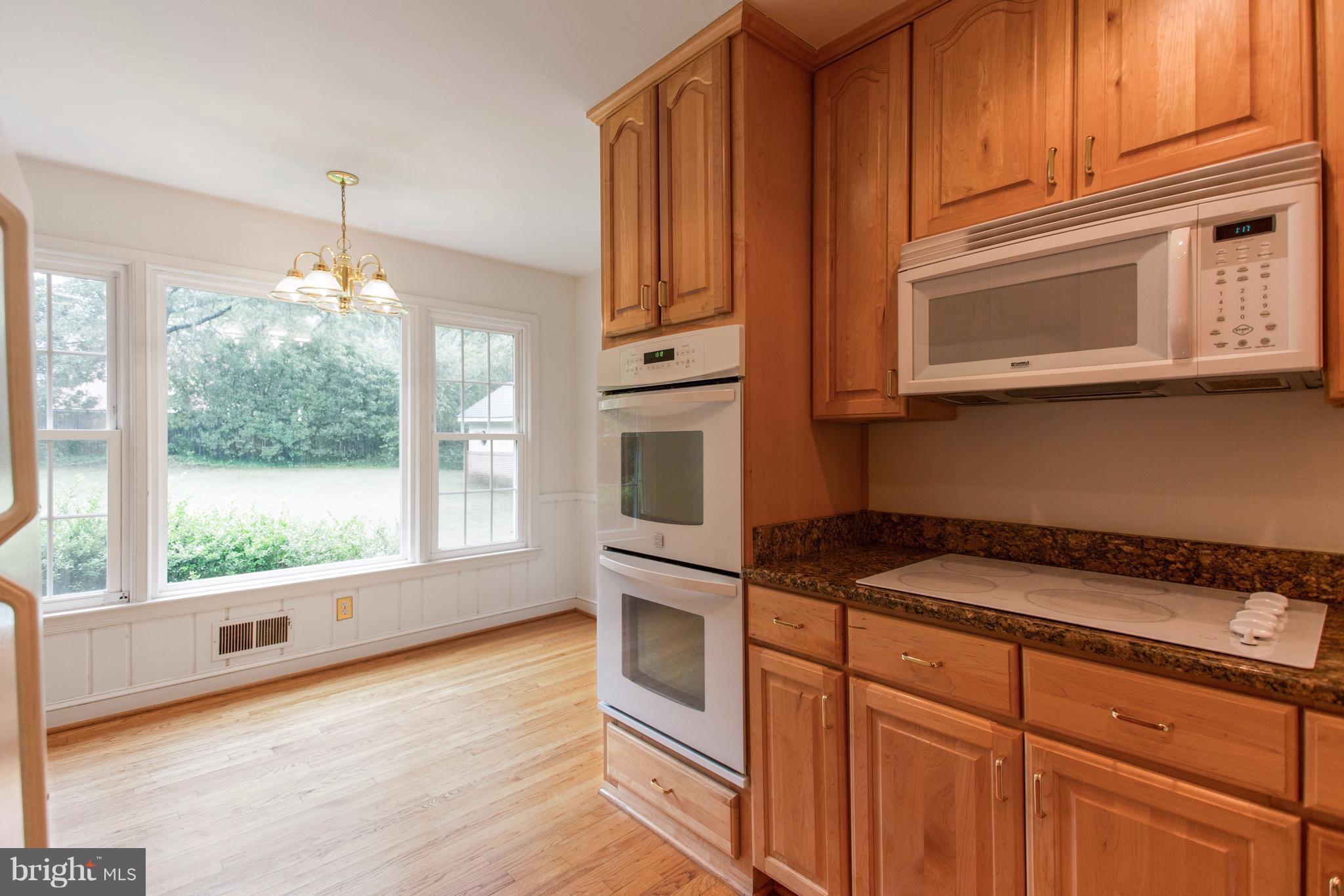 7617 Range Road Alexandria, VA 22306 - Photo 9 of 29 Kitchen
