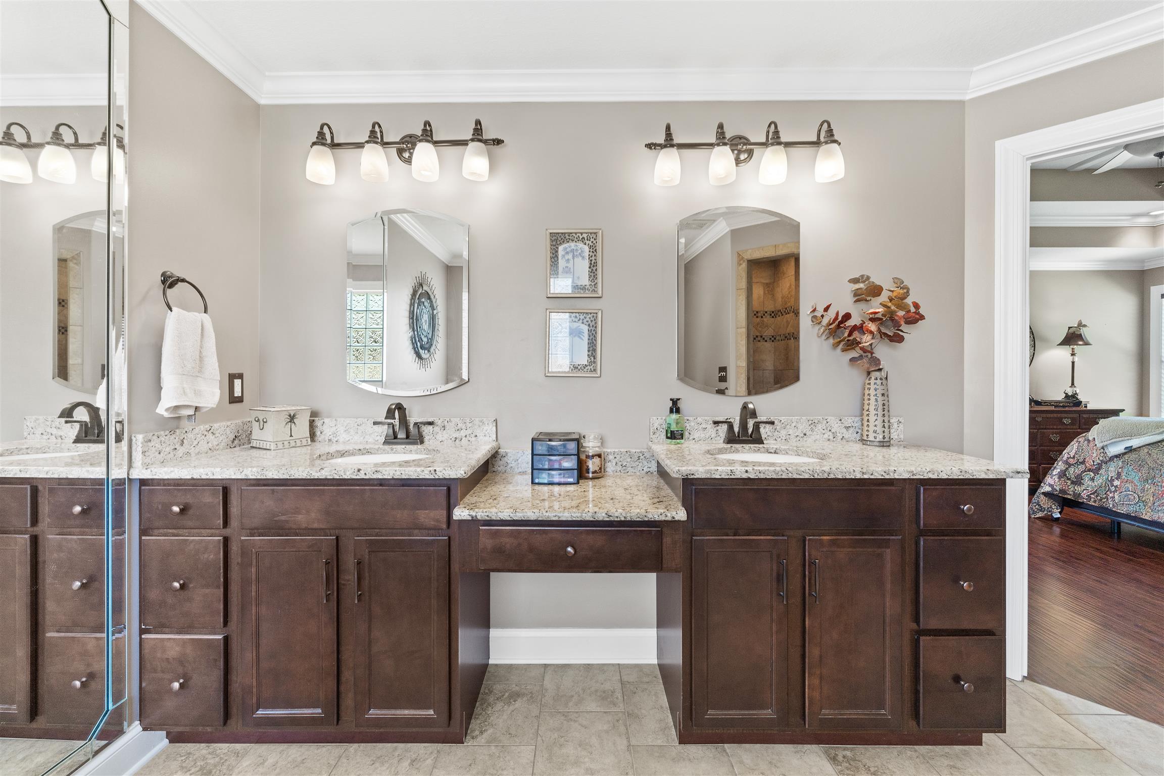 768 Gholson Road Clarksville, TN 37043 - Photo 17 of 29 a bathroom with a double vanity sink mirror and