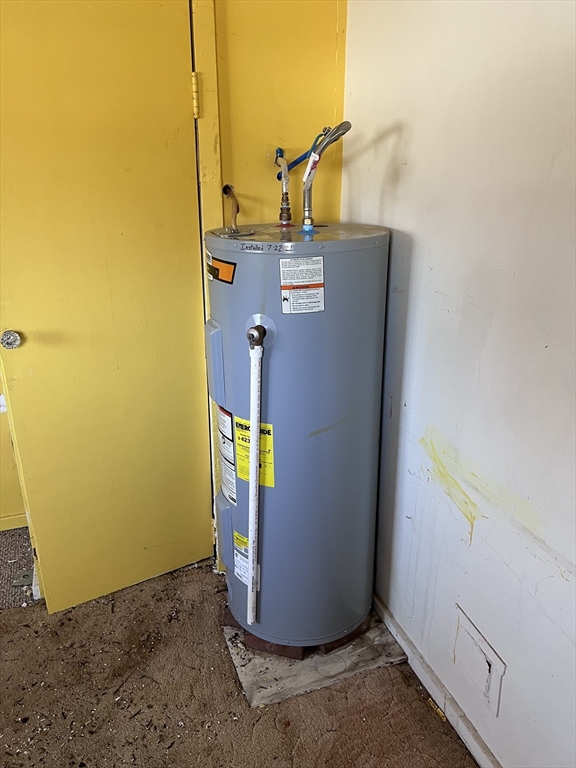 1032 North Main Street, Unit 3 Killingly, CT 06241 - Photo 7 of 8