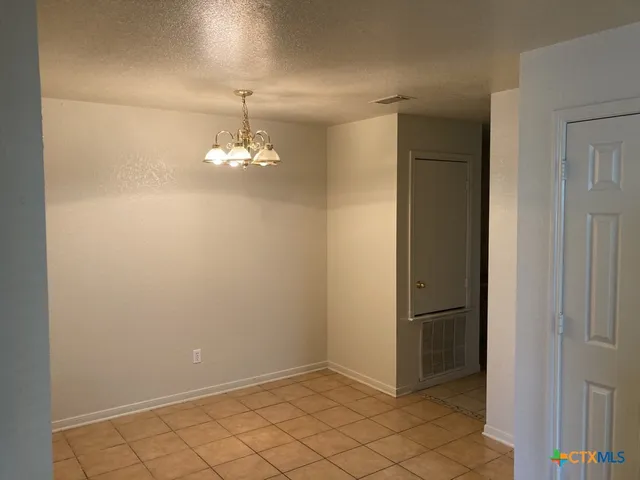 $325,000 | 2703 Seabiscuit Drive, Killeen, TX 76549