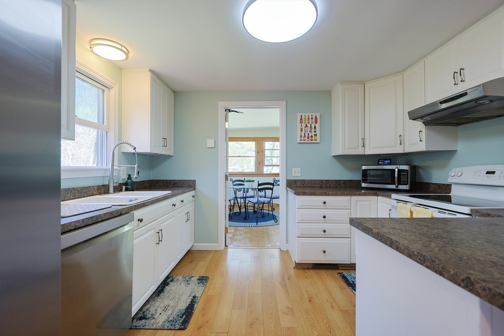 38 Farm Street Bellingham, MA 02019 - Photo 13 of 41 Gallery Image 13