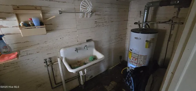 $99,000 | 272 West Littlefield Road, Ayden, NC 28513