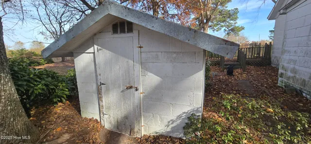 $99,000 | 272 West Littlefield Road, Ayden, NC 28513