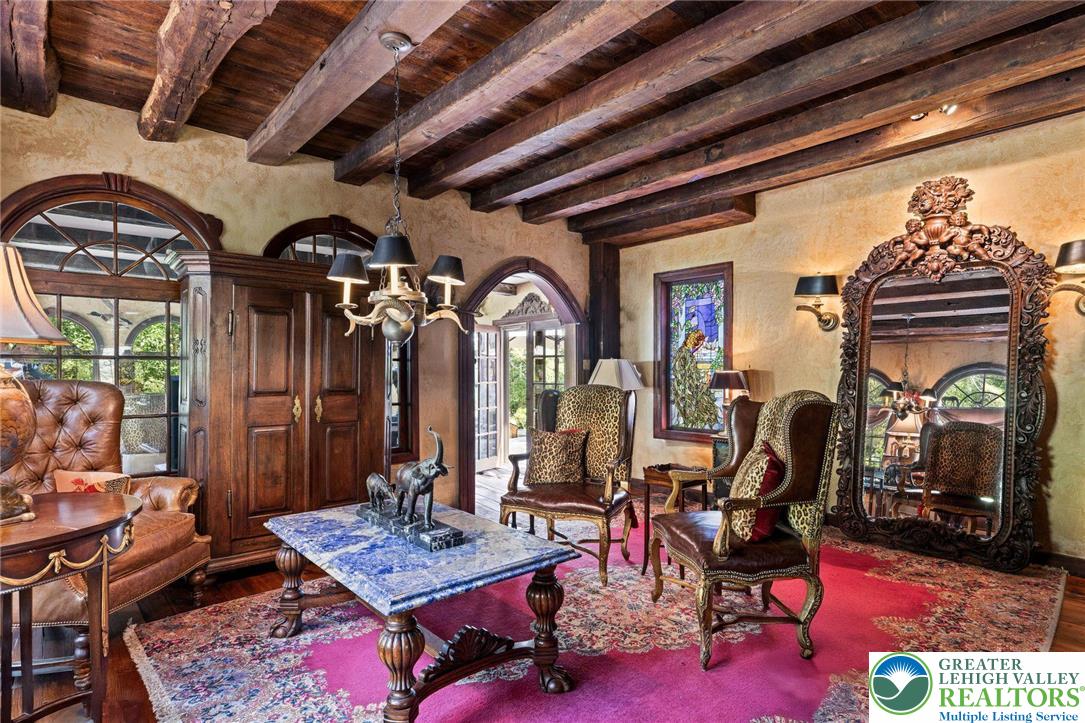 3791 Hunter Road Kintnersville, PA 18930 - Photo 19 of 55 Family Room (digitally staged)