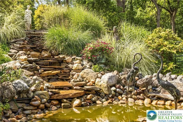 $1,995,000 | 3791 Hunter Road, Riegelsville, PA 18077