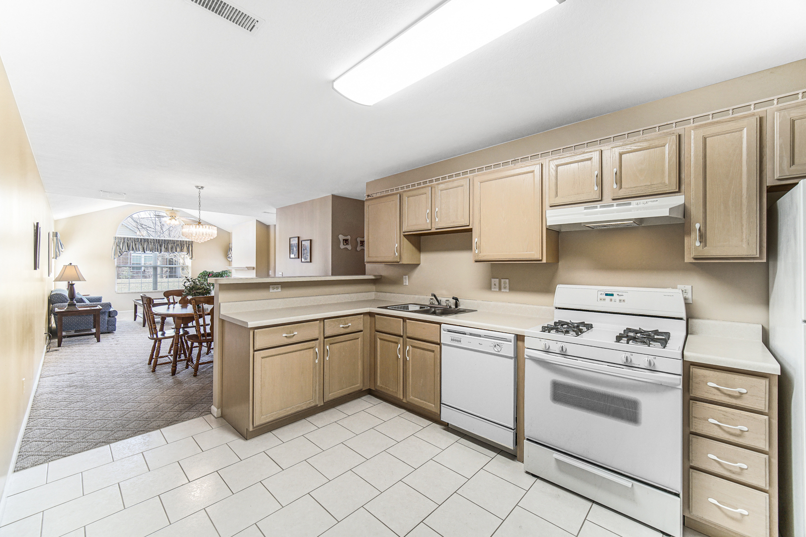 316 Steeplechase Circle, Unit 316 Bourbonnais, IL 60914 - Photo 9 of 19