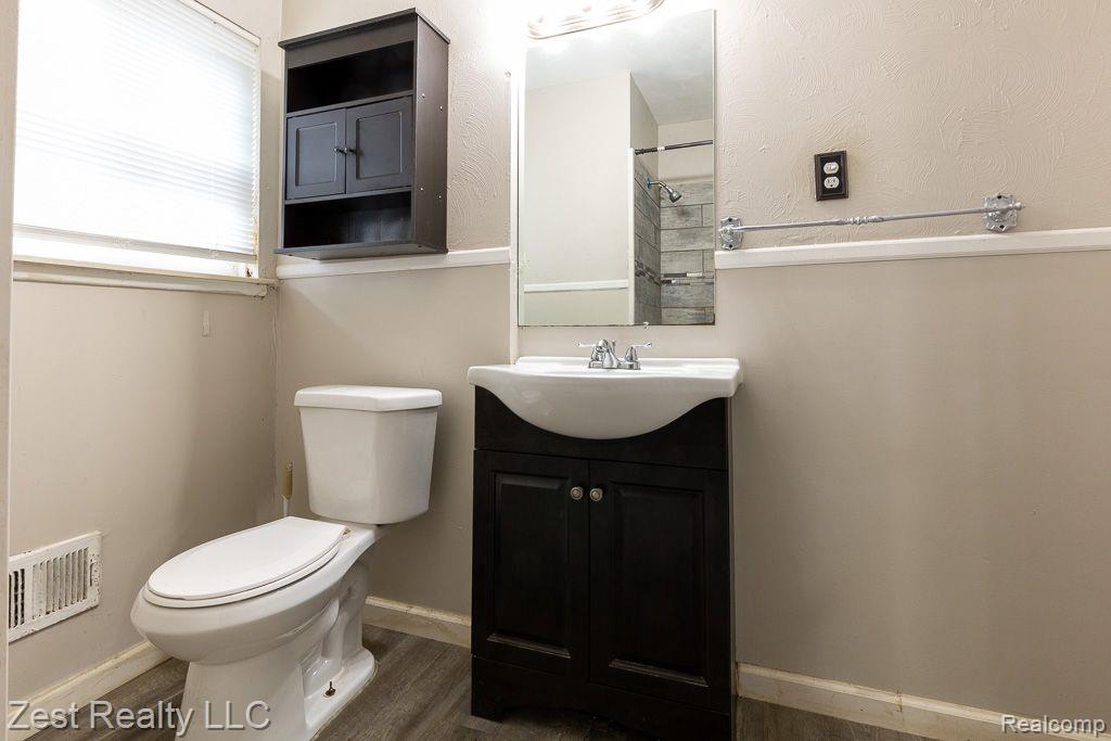 29470 Thomas Court Inkster, MI 48141 - Photo 11 of 20