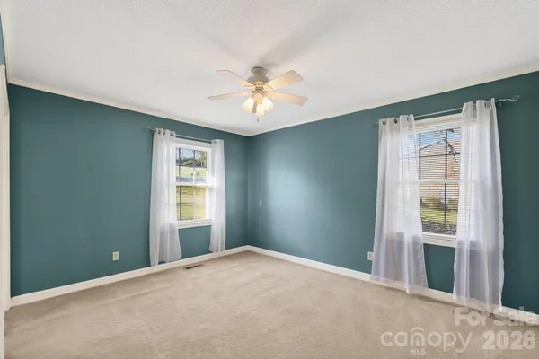 $344,900 | 708 Wilmore Street Northeast, Lenoir, NC 28645