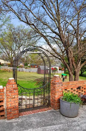 $344,900 | 708 Wilmore Street Northeast, Lenoir, NC 28645