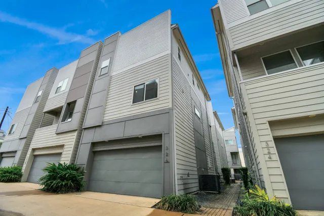 a house view with a outdoor space
