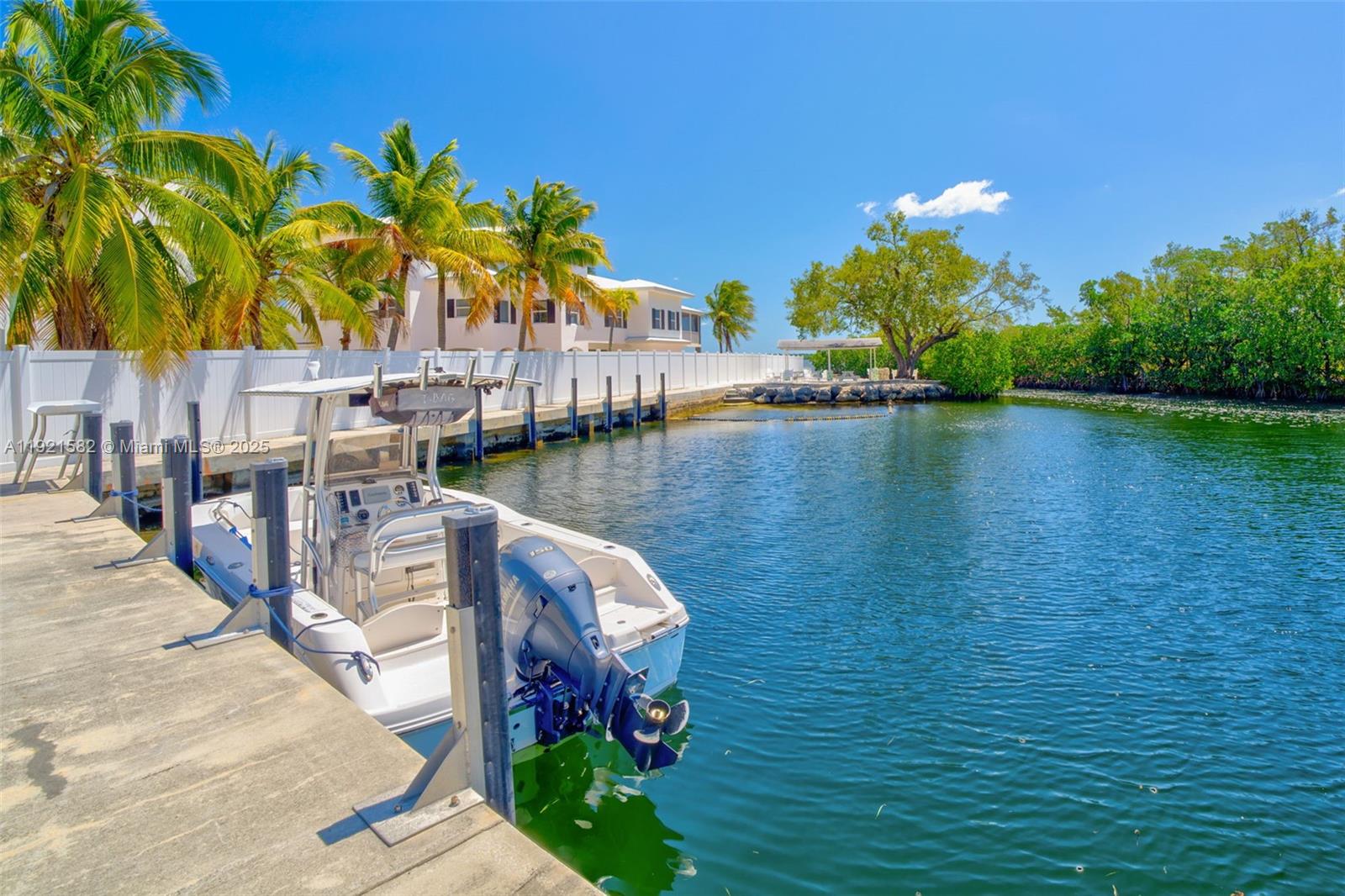360 Sound Drive Key Largo, FL 33037 - Photo 42 of 43 HOA dockage