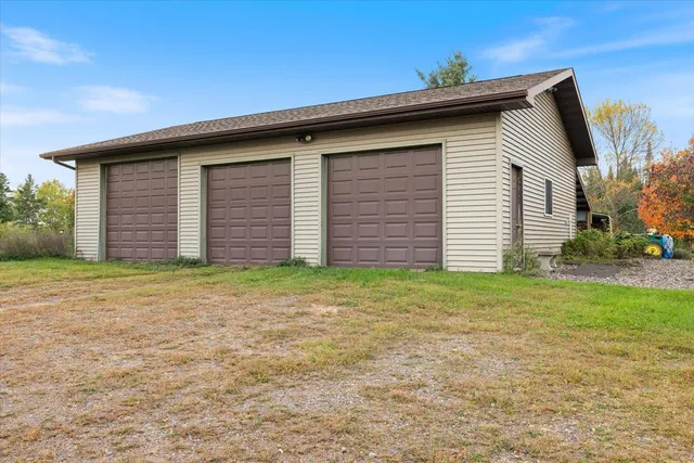 $3,500,000 | 3581 County Line Road East, Sturgeon Lake, MN 55783