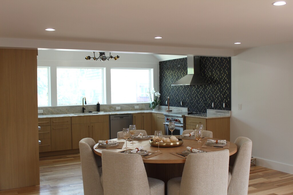 33 Bartlett Road Nantucket, MA 02554 - Photo 5 of 29 a dining room with furniture a window and wooden floor