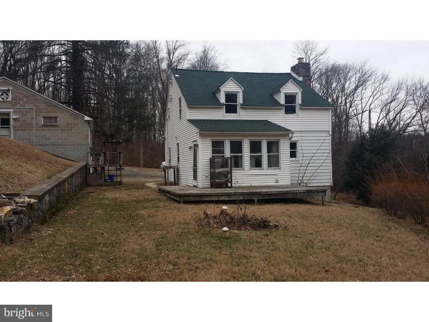 96 Oregon Road Mohnton, PA 19540 - Photo 2 of 25