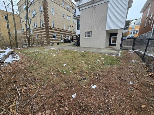 $1,450 | 2914 Voelkel Avenue, Unit 2, Pittsburgh, PA 15216