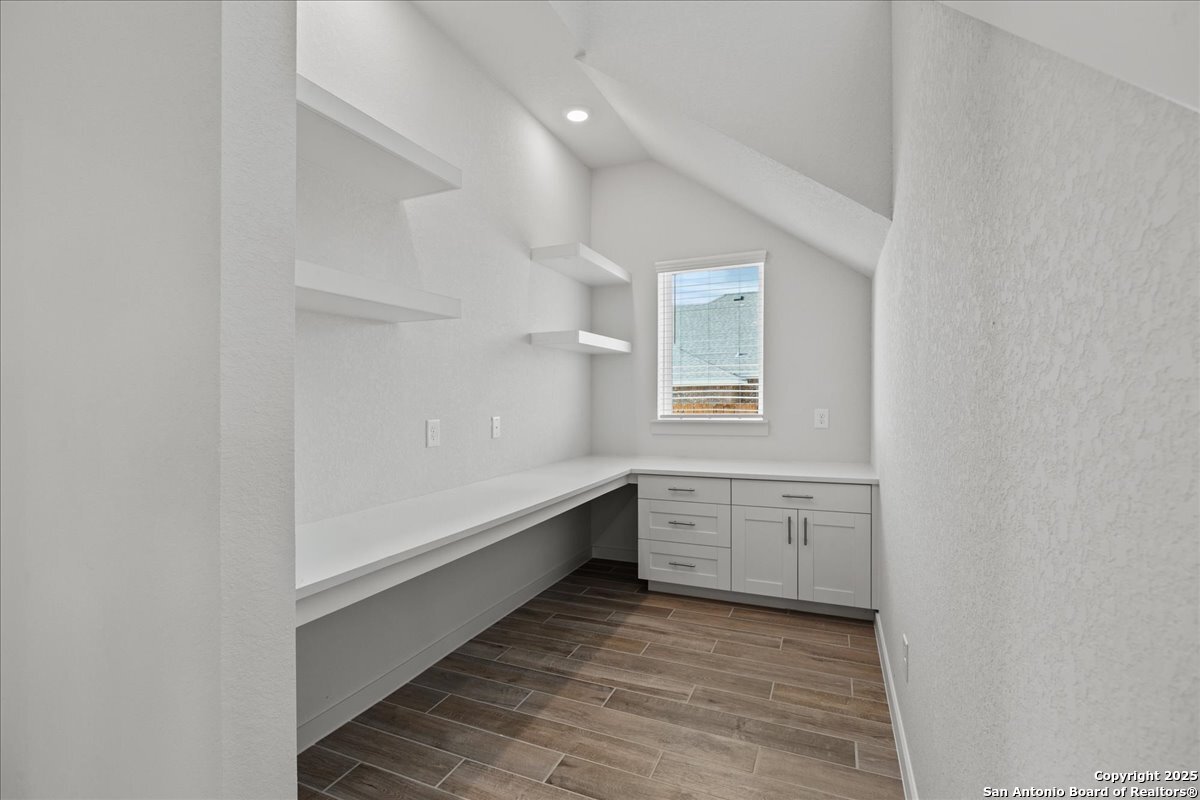 2130 Shepards Street Seguin, TX 78155 - Photo 5 of 21 a room with window and cabinet