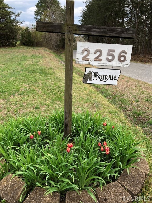 2256 Pony Farm Road Maidens, VA 23102 - Photo 2 of 42 Entry Signage