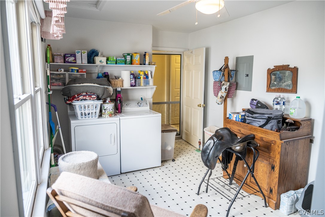 2256 Pony Farm Road Maidens, VA 23102 - Photo 32 of 42 Laundry