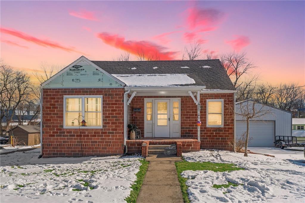 1407 Walnut Street Chillicothe, MO 64601 - Photo 1 of 33