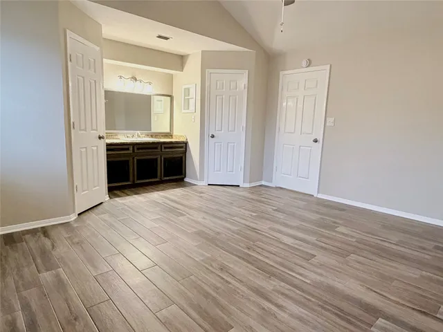 $1,700 | 2712 Monroe Avenue, Rosenberg, TX 77471