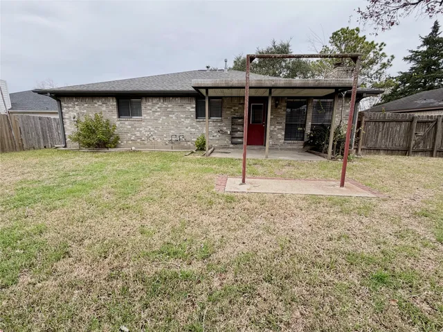 $1,700 | 2712 Monroe Avenue, Rosenberg, TX 77471