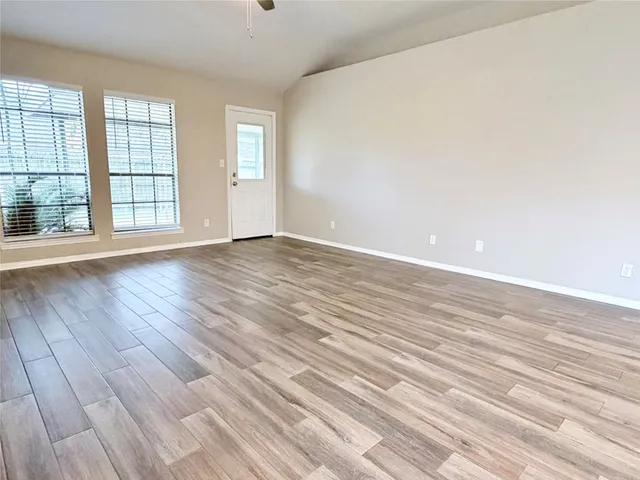 $1,700 | 2712 Monroe Avenue, Rosenberg, TX 77471