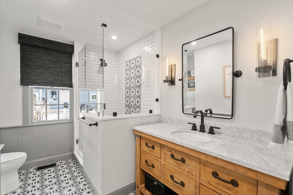 48 Patton Road Wellesley, MA 02482 - Photo 11 of 34