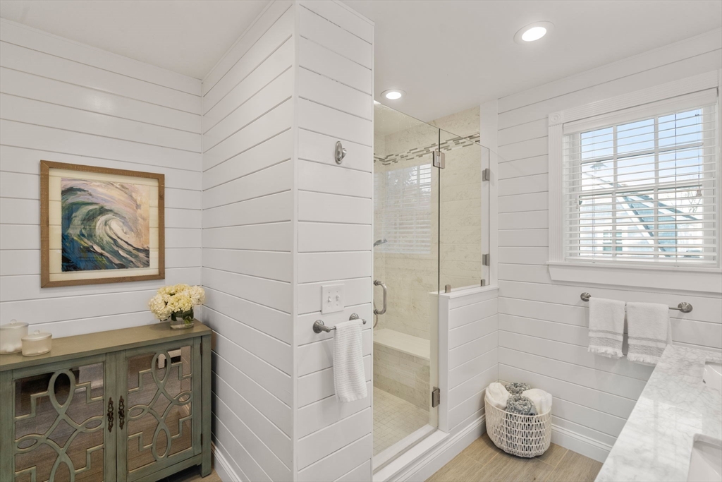48 Patton Road Wellesley, MA 02482 - Photo 21 of 34
