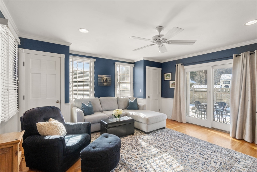 48 Patton Road Wellesley, MA 02482 - Photo 9 of 34