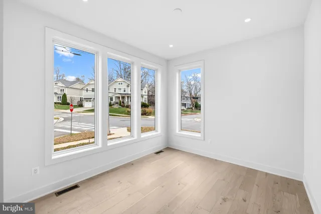 $2,485,000 | 719 Meadow Lane Southwest, Vienna, VA 22180