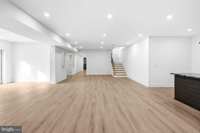 $2,485,000 | 719 Meadow Lane Southwest, Vienna, VA 22180