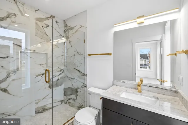 $2,485,000 | 719 Meadow Lane Southwest, Vienna, VA 22180