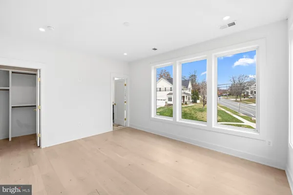 $2,485,000 | 719 Meadow Lane Southwest, Vienna, VA 22180