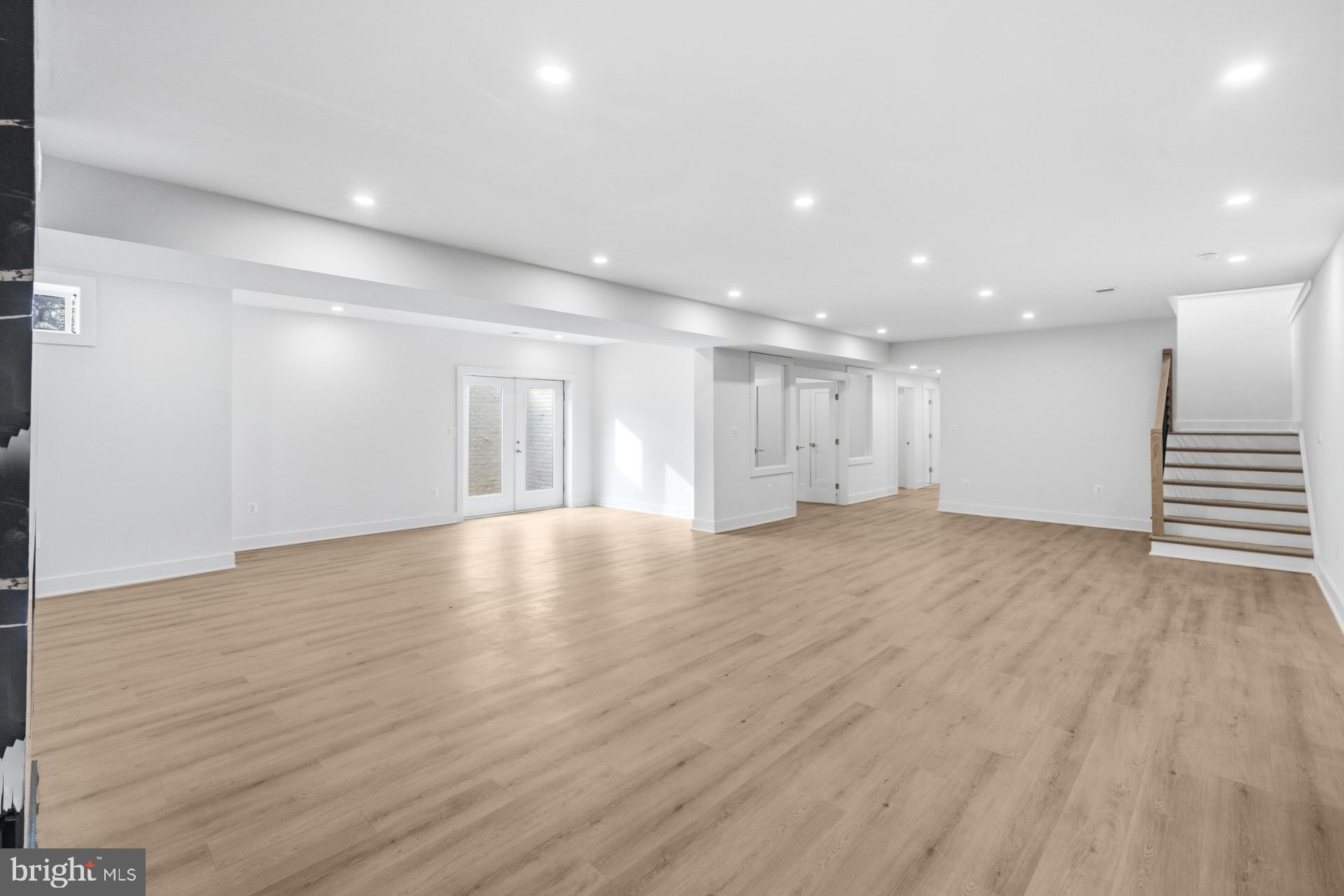 719 Meadow Lane Southwest Vienna, VA 22180 - Photo 59 of 118