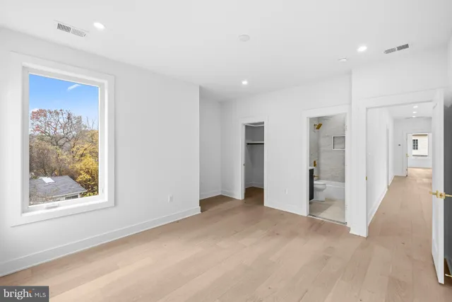 $2,485,000 | 719 Meadow Lane Southwest, Vienna, VA 22180