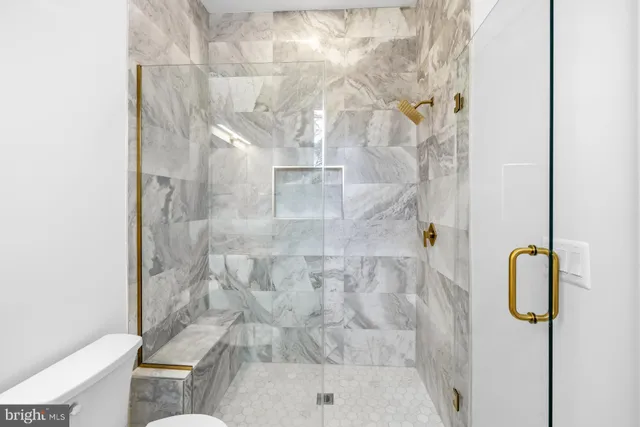 $2,485,000 | 719 Meadow Lane Southwest, Vienna, VA 22180