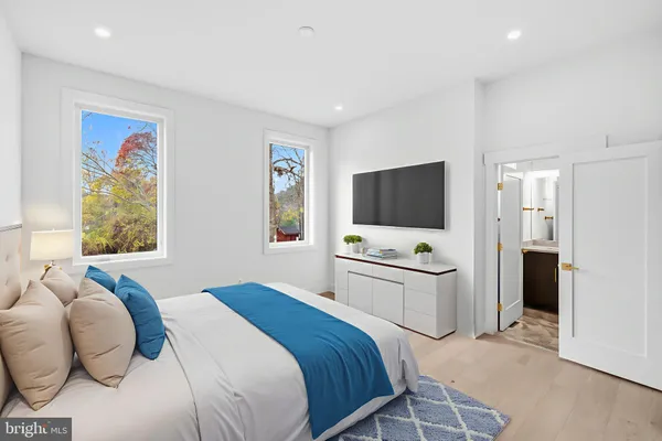 $2,485,000 | 719 Meadow Lane Southwest, Vienna, VA 22180