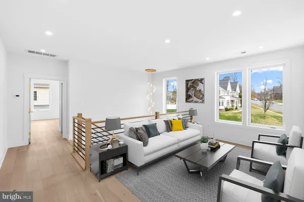 $2,485,000 | 719 Meadow Lane Southwest, Vienna, VA 22180