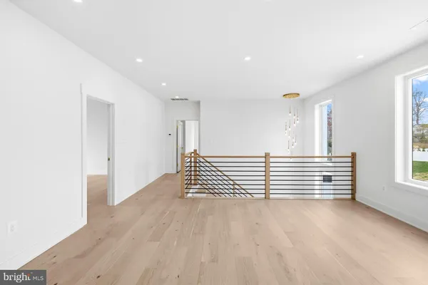 $2,485,000 | 719 Meadow Lane Southwest, Vienna, VA 22180