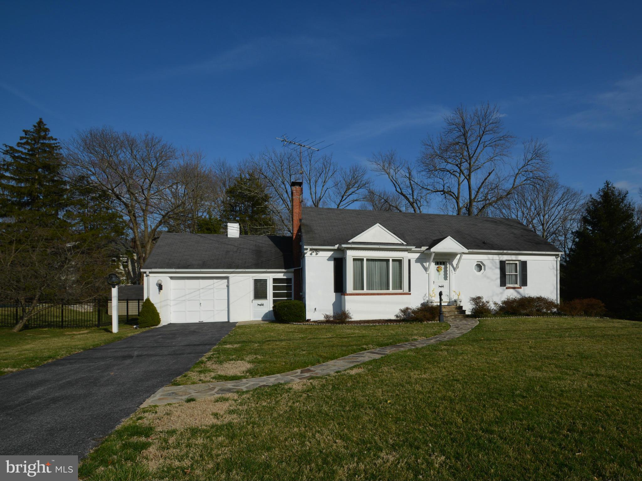 251 Gralan Road Baltimore, MD 21228 - Photo 1 of 24 Exterior (Front)