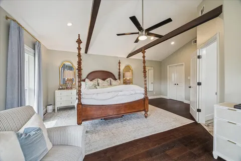 $699,000 | 9829 Pine Lake Drive, Houston, TX 77055