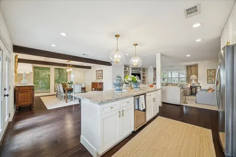 $699,000 | 9829 Pine Lake Drive, Houston, TX 77055