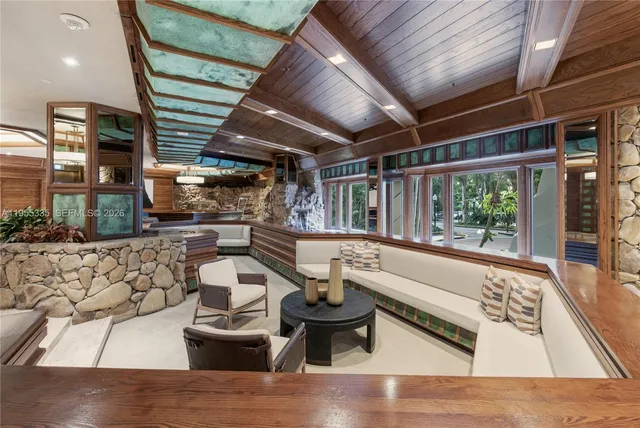 $435,000 | 1000 Quayside Terrace, Unit 1107, Miami, FL 33138