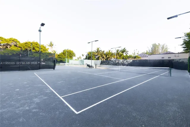 $435,000 | 1000 Quayside Terrace, Unit 1107, Miami, FL 33138