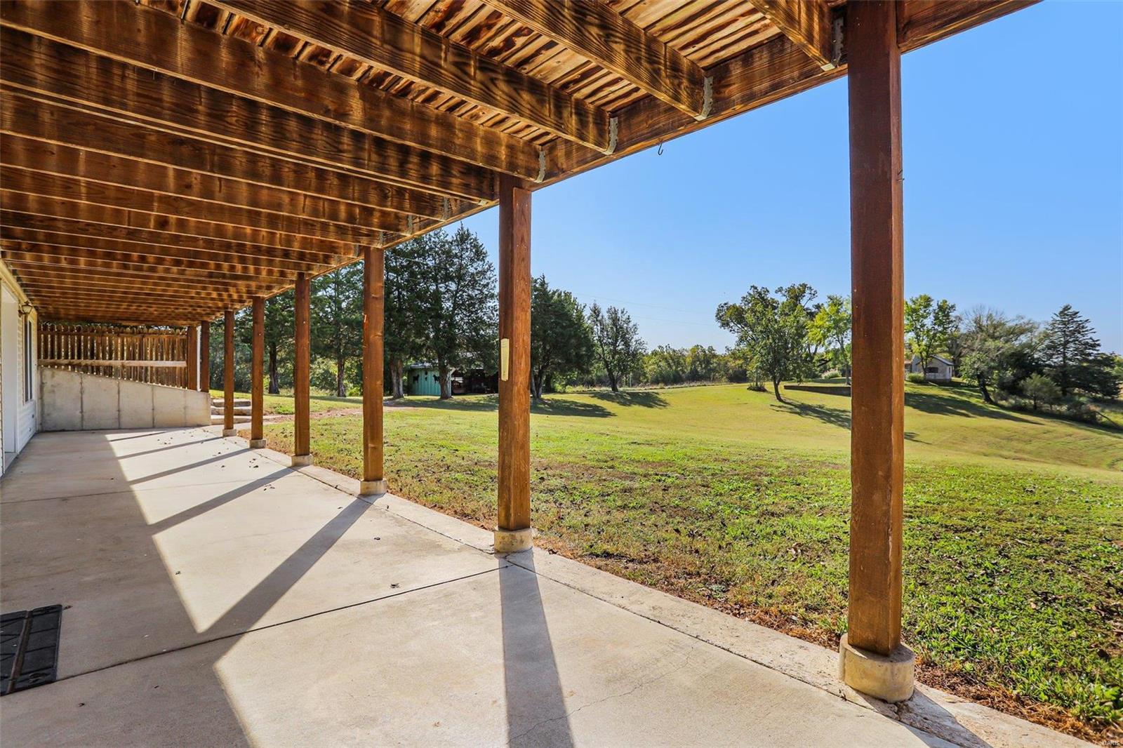 6485 Evergreen Loop Leslie, MO 63056 - Photo 40 of 67