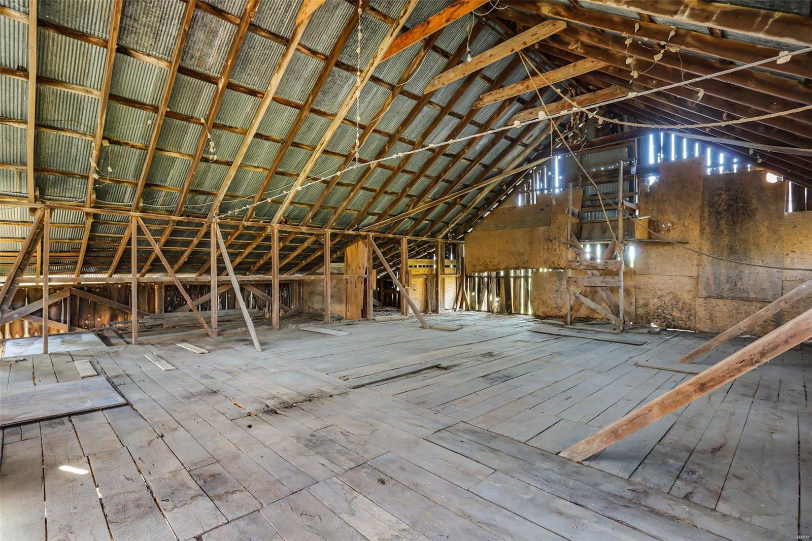 6485 Evergreen Loop Leslie, MO 63056 - Photo 45 of 67