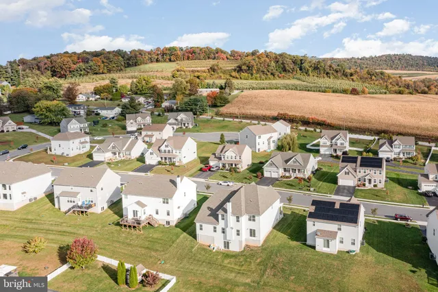 $459,900 | 90 McIntosh Lane, Aspers, PA 17304